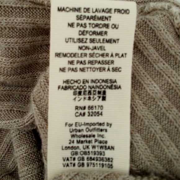 Free People We The Free Top People Lover Ribbed Long Sleeve Taupe XS Vegan Rayon - Picture 14 of 16